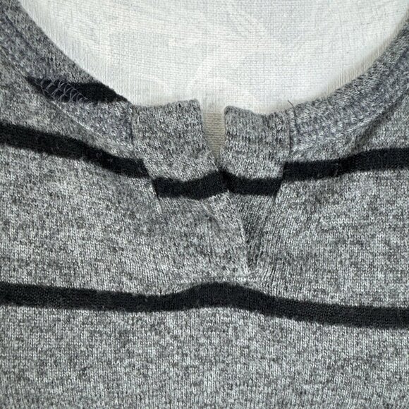 Soft Surroundings Women's Petite XLP A Line Tunic Sweater Gray Stripe - Picture 3 of 12